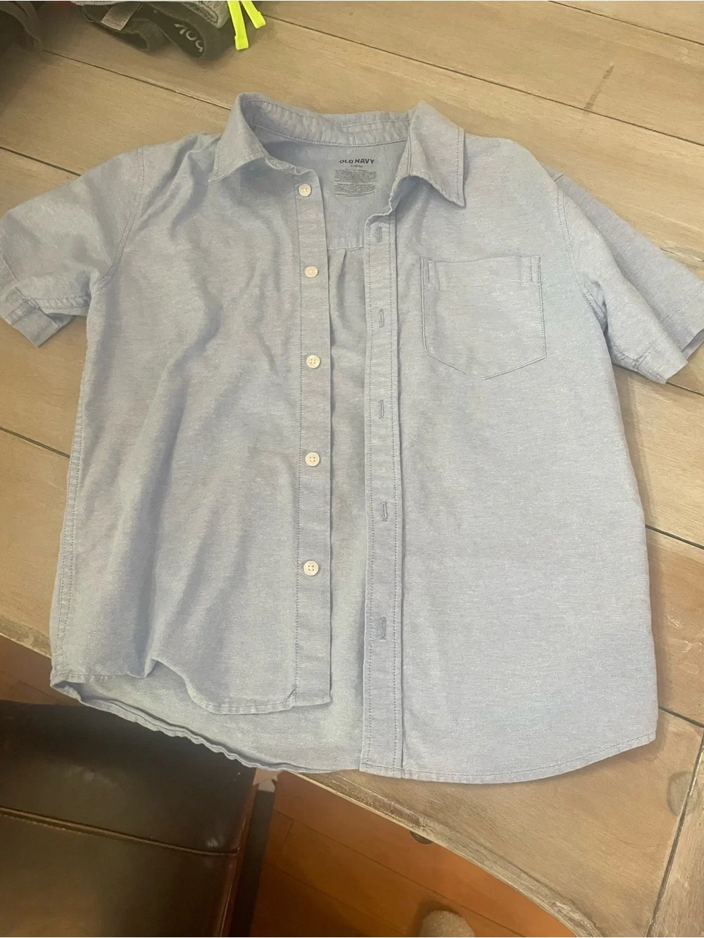Old Navy Light Blue Short Sleeve Button-Down Shirt for Kids